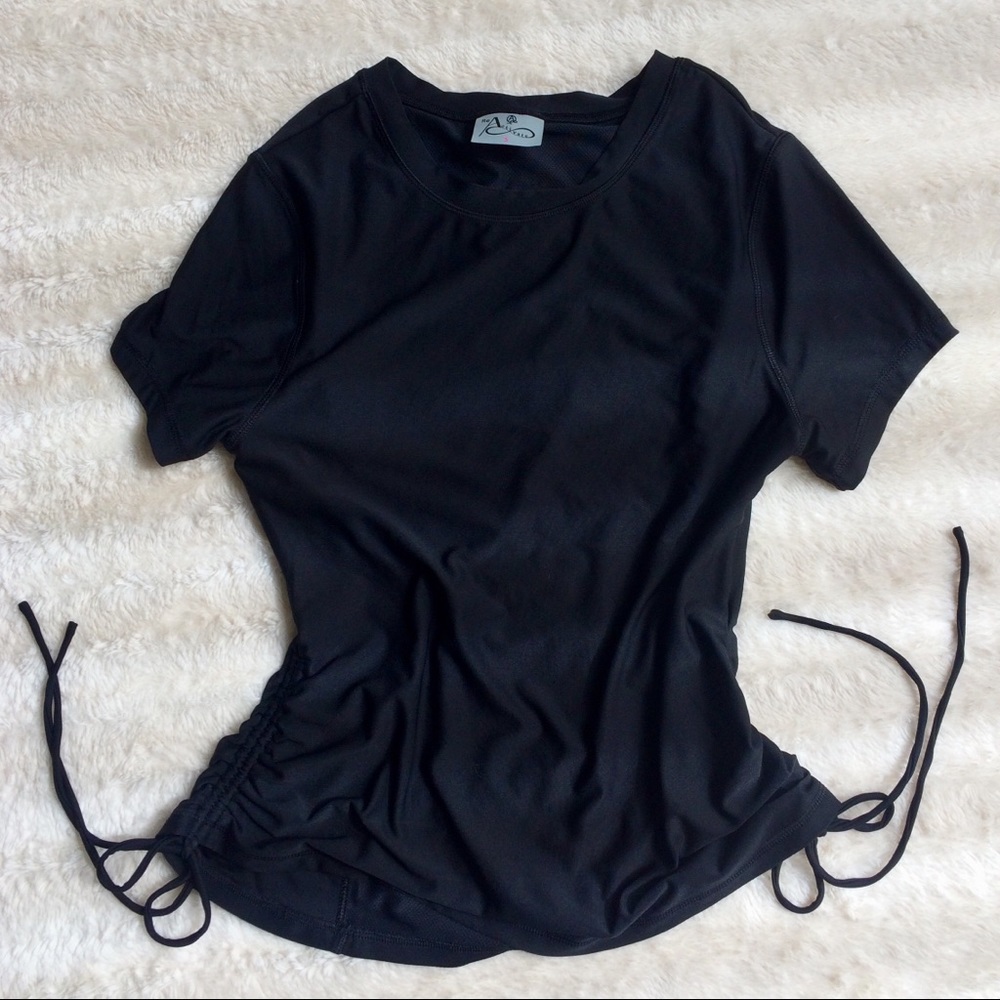 Fitness Outfit Bundle! - Picture 3 of 4